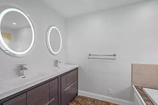 829 S Long Beach Ave, Freeport, NY 11520 - Photo 17