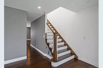 829 S Long Beach Avenue, Freeport, NY 11520 - Photo 13