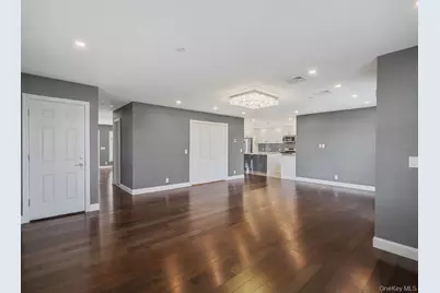 829 S Long Beach Avenue, Freeport, NY 11520 - Photo 11