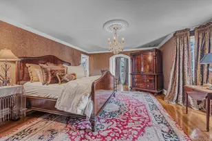 183 Mill Spring Rd, Manhasset, NY 11030 - Photo 17