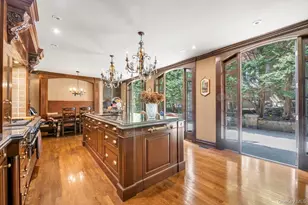183 Mill Spring Rd, Manhasset, NY 11030 - Photo 9