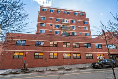 13616 31st Road #8B, Flushing, NY 11354 - Photo 1