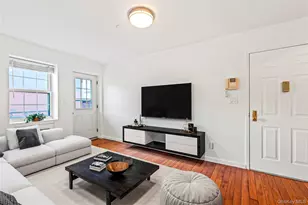 35-06 Leavitt St, Flushing, NY 11354 - Photo 5