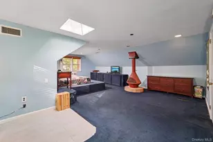 24 Pamela Ln, New Rochelle, NY 10804 - Photo 21