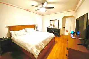 190 E Mosholu Pkwy S, Bronx, NY 10458 - Photo 13