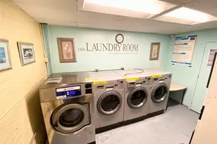 190 E Mosholu Pkwy S, Bronx, NY 10458 - Photo 19