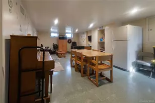 2 Old Cedar Swamp Rd, Jericho, NY 11753 - Photo 17