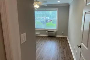 465 New Hwy, Copiague, NY 11726 - Photo 5