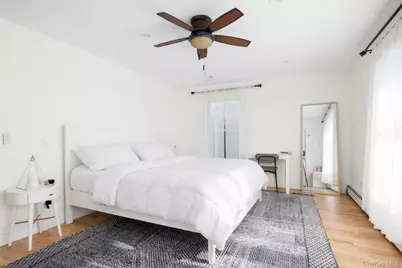 129 Lynncliff Road, Hampton Bays, NY 11946 - Photo 9