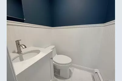 129 Lynncliff Road, Hampton Bays, NY 11946 - Photo 21