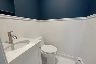 129 Lynncliff Rd, Hampton Bays, NY 11946 - Photo 21