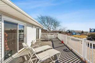 36 Nautilus Dr, Hampton Bays, NY 11946 - Photo 19