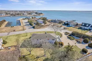 36 Nautilus Dr, Hampton Bays, NY 11946 - Photo 27