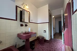 84-14 Eliot Ave, Middle Village, NY 11379 - Photo 21