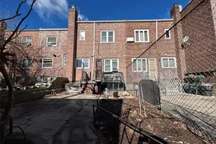 84-14 Eliot Ave, Middle Village, NY 11379 - Photo 33