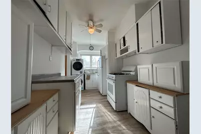 8414 Eliot Avenue, Middle Village, NY 11379 - Photo 11