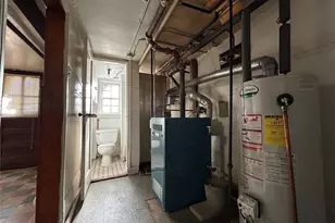 84-14 Eliot Ave, Middle Village, NY 11379 - Photo 31