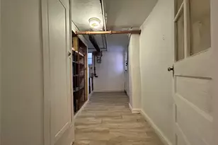 84-14 Eliot Ave, Middle Village, NY 11379 - Photo 25