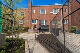 84-14 Eliot Ave, Middle Village, NY 11379 - Photo 25