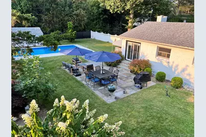 3825 Stars Road, East Marion, NY 11939 - Photo 5