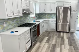 2410 Boston Post Rd, Larchmont, NY 10538 - Photo 9