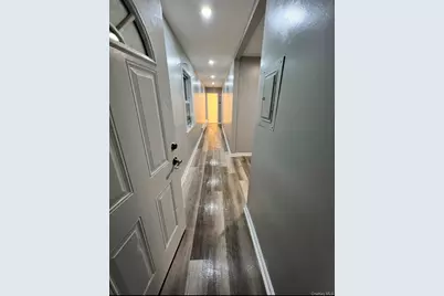 2410 Boston Post Road, Larchmont, NY 10538 - Photo 15