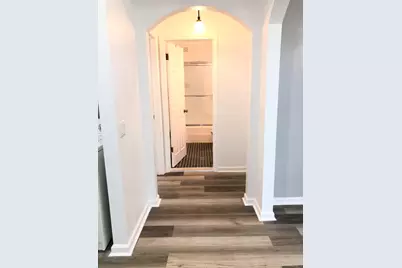 2410 Boston Post Road, Larchmont, NY 10538 - Photo 5