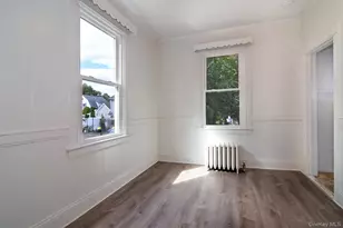 130 Trenton Ave, White Plains, NY 10606 - Photo 7