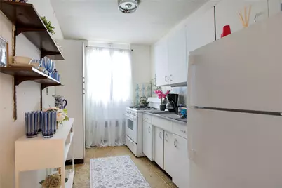 88-31 Shore Parkway #29, Howard Beach, NY 11414 - Photo 13