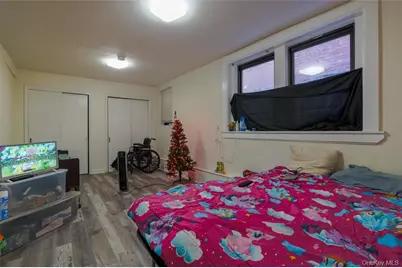 2024 Continental Avenue, Bronx, NY 10461 - Photo 9