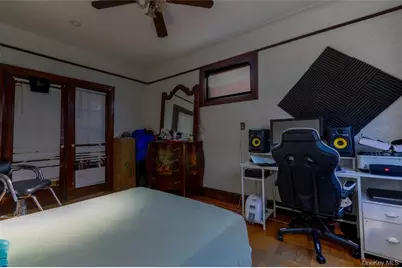 2024 Continental Avenue, Bronx, NY 10461 - Photo 15