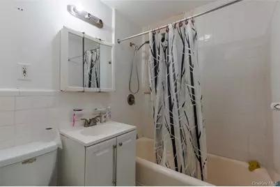 2024 Continental Avenue, Bronx, NY 10461 - Photo 11