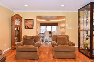 748 Sherwood St, Woodmere, NY 11581 - Photo 7