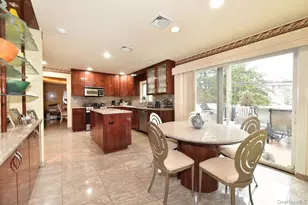 748 Sherwood St, Woodmere, NY 11581 - Photo 13