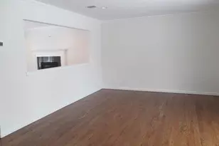 214 Donegan Ave, Patchogue, NY 11772 - Photo 5