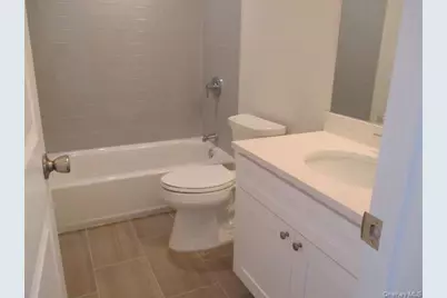 214 Donegan Avenue, Patchogue, NY 11772 - Photo 19