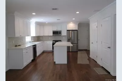 214 Donegan Avenue, Patchogue, NY 11772 - Photo 3