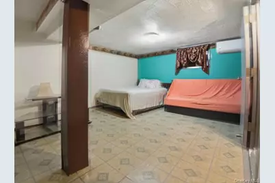 2448 Devoe Terrace, Bronx, NY 10468 - Photo 21