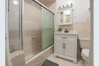 2448 Devoe Terrace, Bronx, NY 10468 - Photo 15