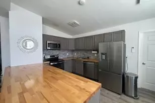 27 Crescent Cir, Rock Hill, NY 12775 - Photo 5