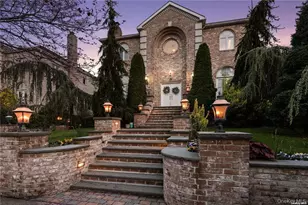 6 Summit Pl, Whitestone, NY 11357 - Photo 3