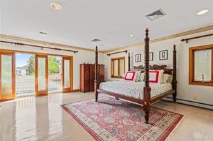 6 Summit Pl, Whitestone, NY 11357 - Photo 15