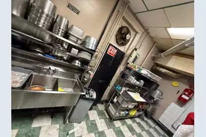 95-08 Jamaica Avenue, Woodhaven, NY 11421 - Photo 5