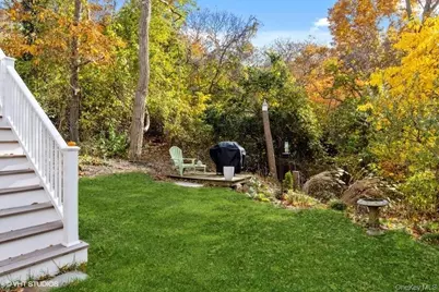 24 Cliff Way, Calverton, NY 11933 - Photo 23