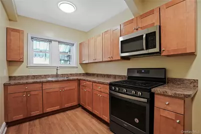 64-18 84 Place, Middle Village, NY 11379 - Photo 11
