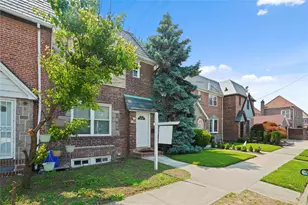 64-18 84th Pl, Middle Village, NY 11379 - Photo 35