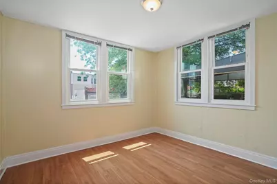 64-18 84 Place, Middle Village, NY 11379 - Photo 9
