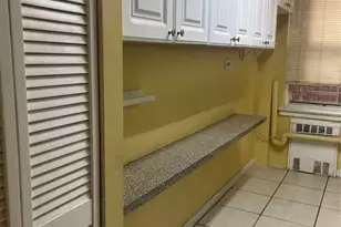 66-33 Yellowstone Blvd, Forest Hills, NY 11375 - Photo 9