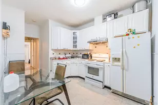 78-24 68th Rd, Middle Village, NY 11379 - Photo 15