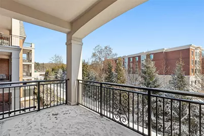 1000 Royal Court #1106, North Hills, NY 11040 - Photo 15